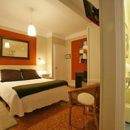 Casa Junco Hotel