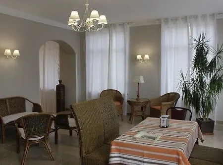 Отель Casa Junco *